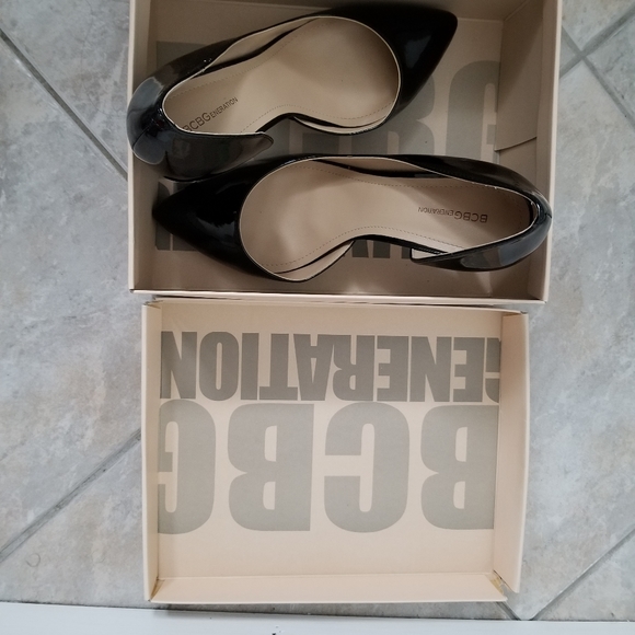 BCBGeneration Pointed Toe Classic Pumps - Picture 2 of 3